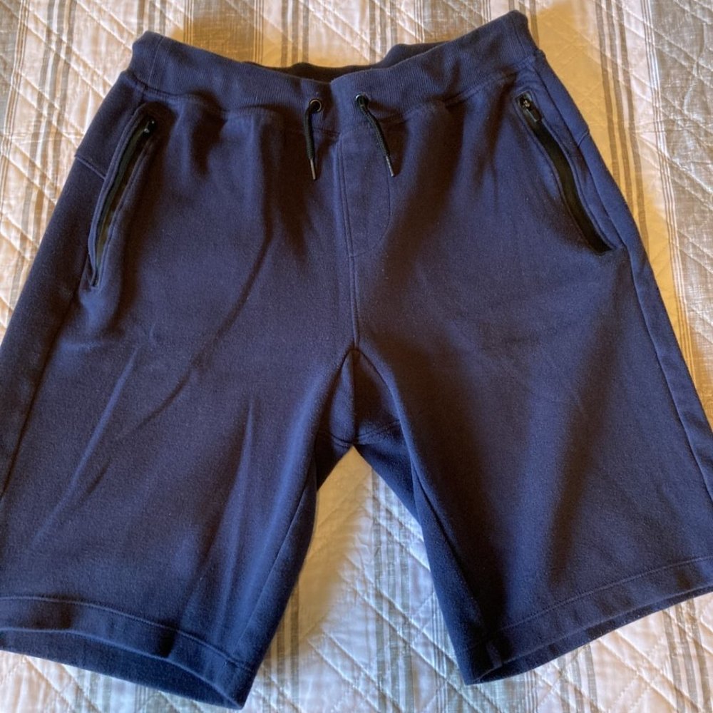 Men's Idealogy Short Size Small